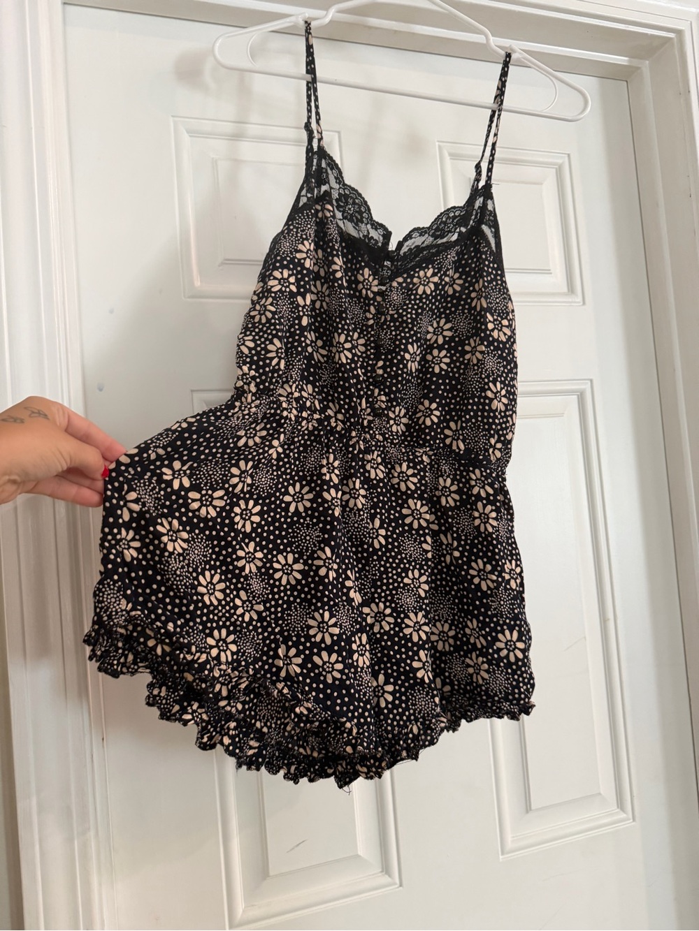 Women’s Black Floral Lace-Trim Romper - Medium